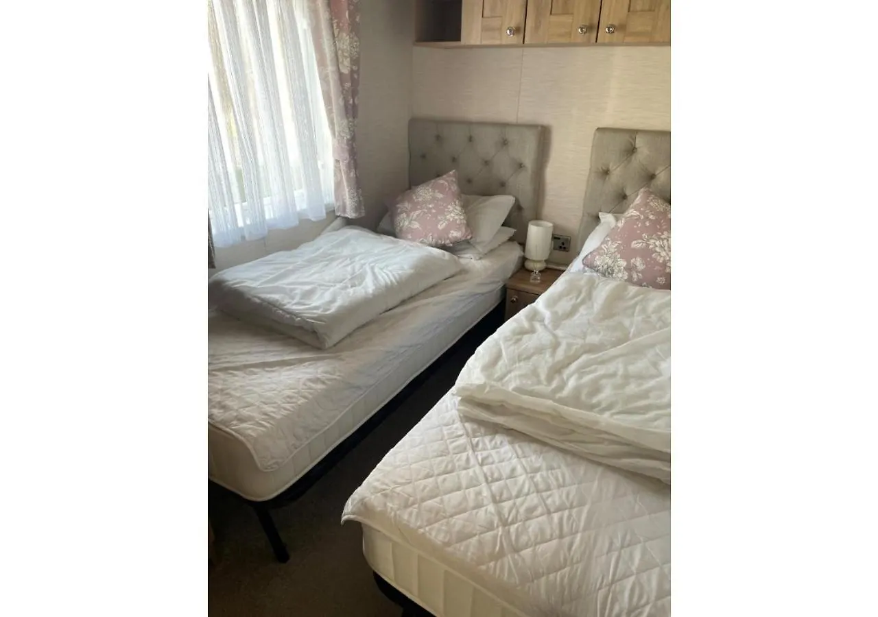 منتزه العطل فندق Tunstall في  Meadows 14 & 8